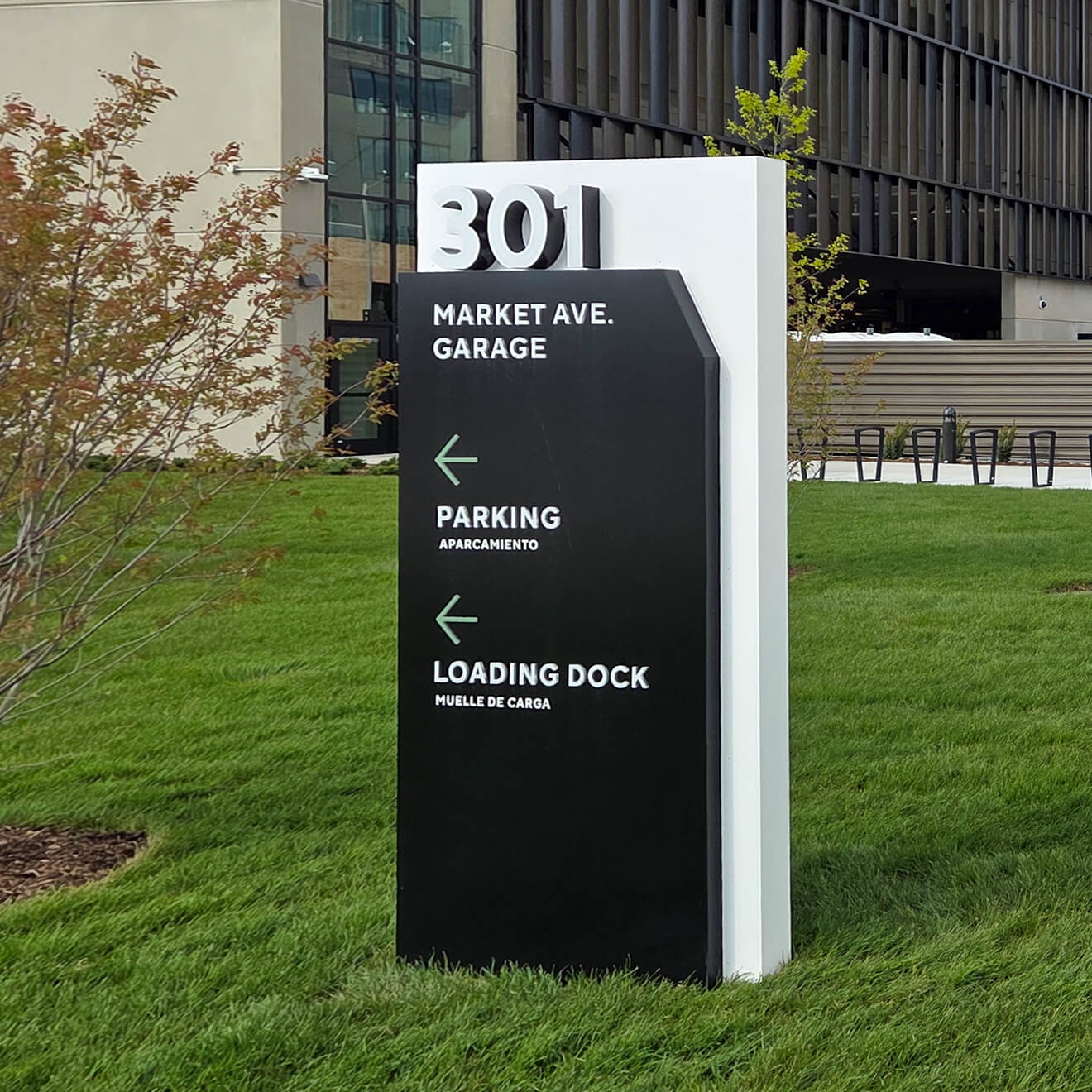 A monument wayfinding sign at Acrisure Amphitheater.