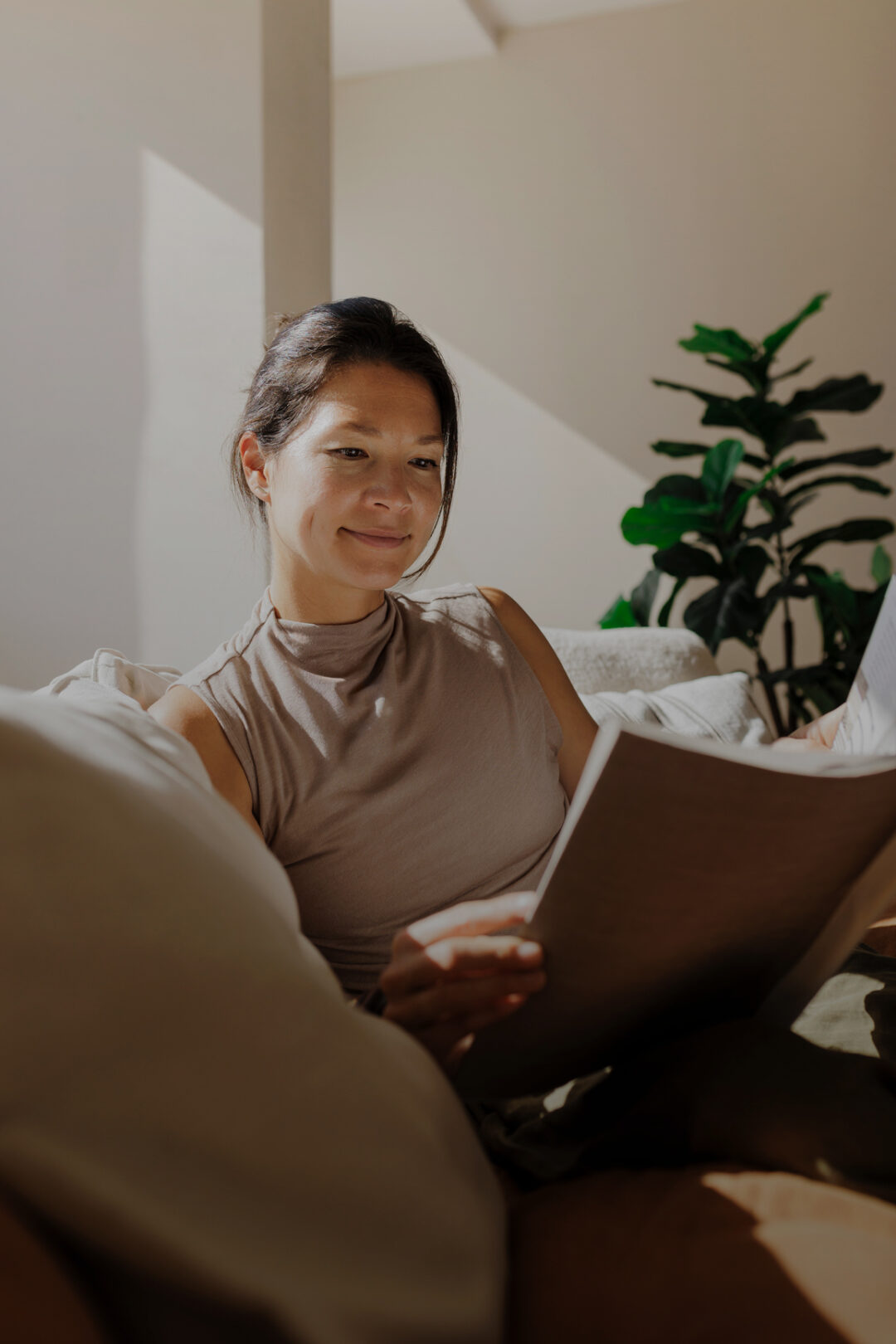 Woman in Lakeview, Chicago Apartment